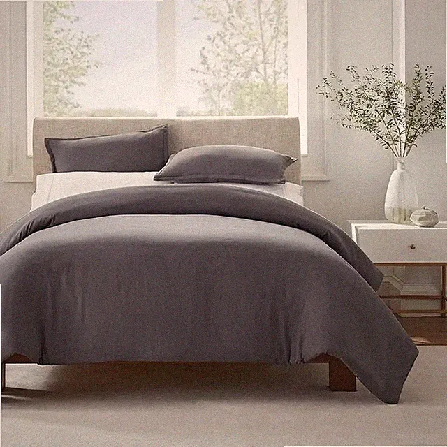Serta Clean Pleated Duvet Cover with ties - Size Queen