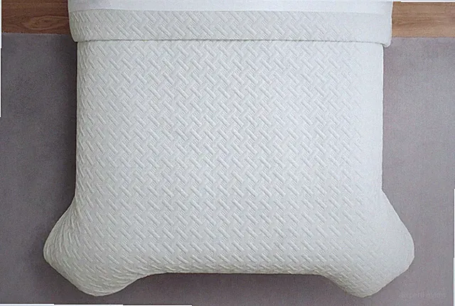 Serta ComfortSure King Mattress Pad Pinsonic Quilt Ivory