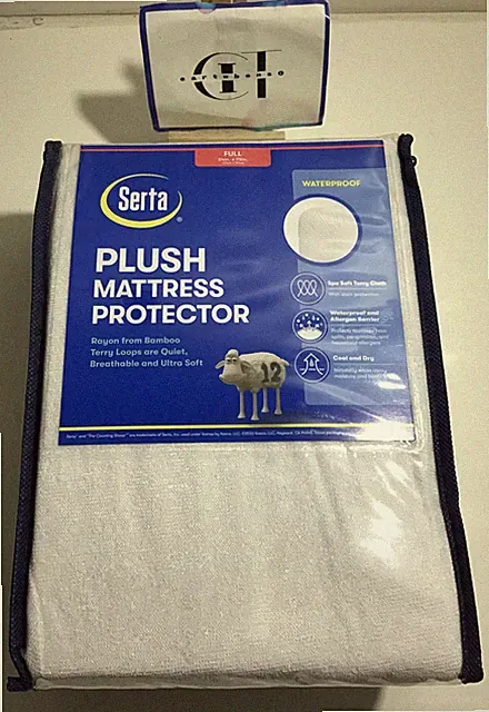 SERTA PLUSH WATERPROOF MATTRESS PROTECTOR-SPA SOFT TERRY CLOTH. Full. White
