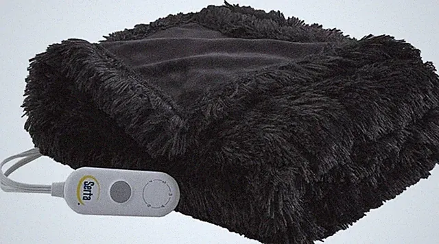 Serta Polyester and Cotton Shaggy Fur Heated Throw in Black 50x60 in